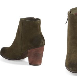 Nordstrom BP olive green suede booties